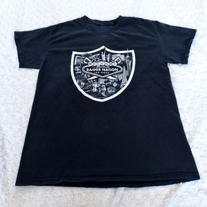 Las Vegas Raider Nation NFL Football black T-shirt Small